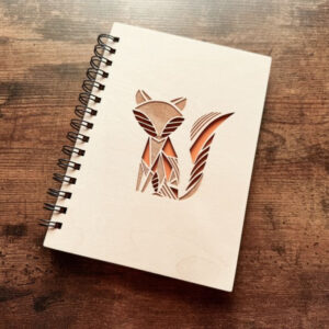 Gravírovaný dřevěný zápisník Liška – Velký A5