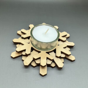 Dřevěný vánoční svícen Sněhové vločky - 3 vrstvy
