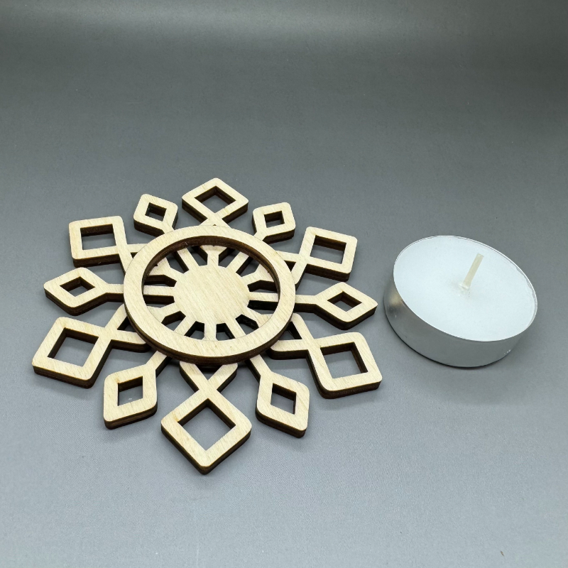 Dřevěný vánoční svícen Sněhová vločka č. 1 - Obrázek 2