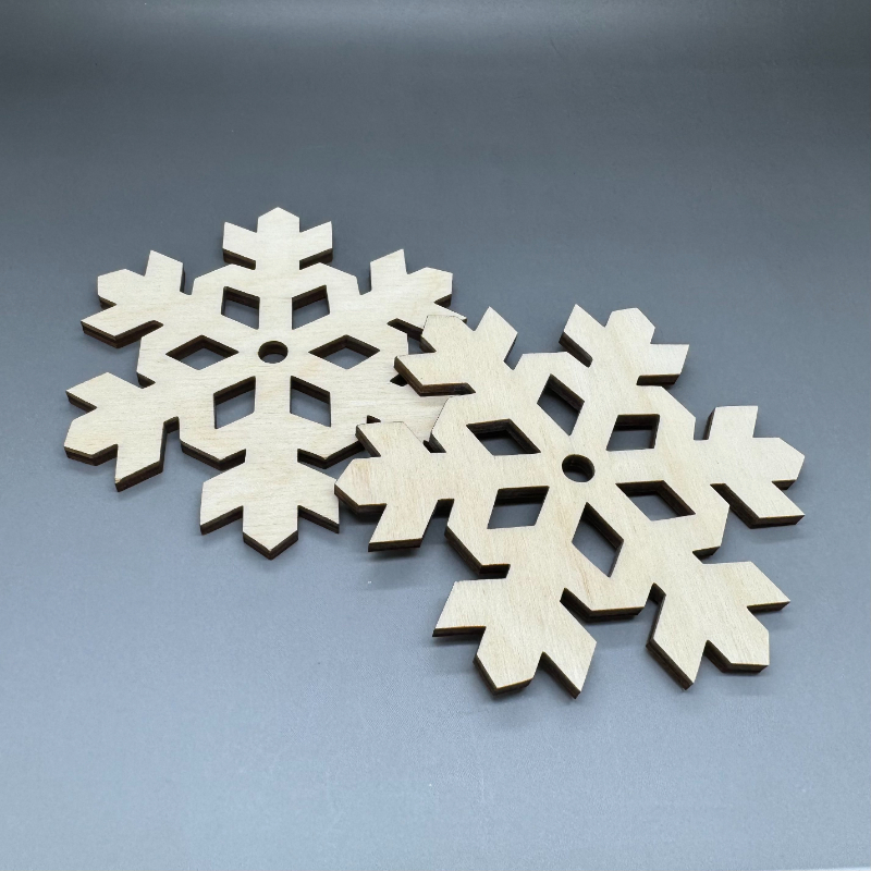 Vánoční podtácky z březové překližky Sněhová vločka 2 ks