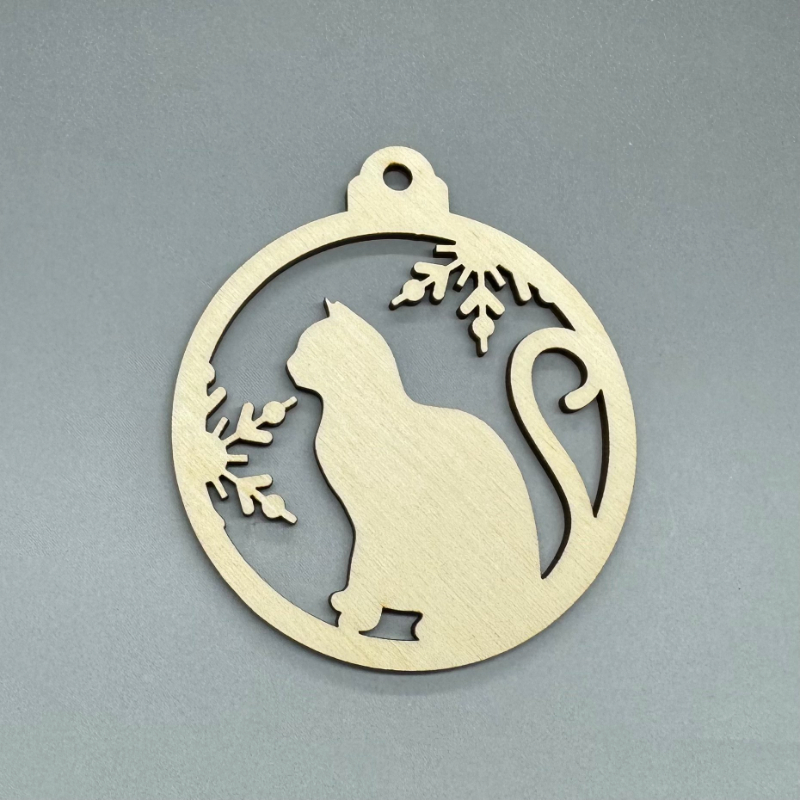 Dřevěná ozdoba na stromeček - Kočička č. 2