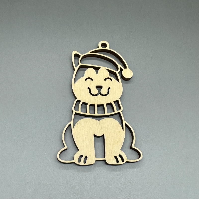 Dřevěná ozdoba na stromeček - Pejsek s čepicí