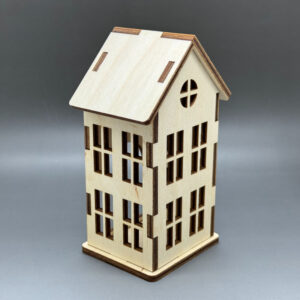 Originální dřevěný domeček z překližky na umělou svíčku - Střední