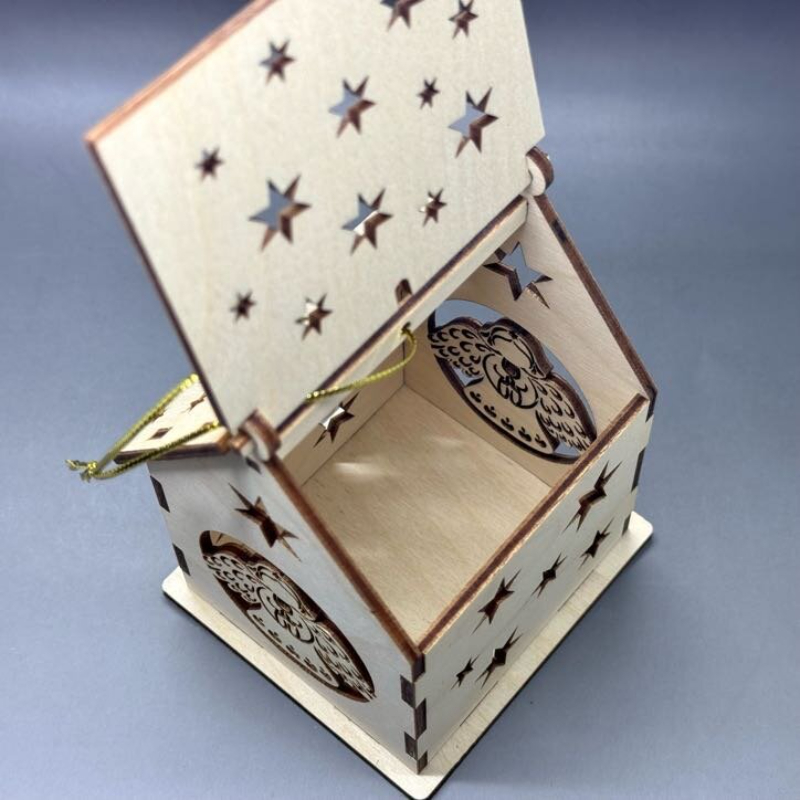 Střední domeček z překližky s otevírací střechou - Andělíček - Obrázek 3