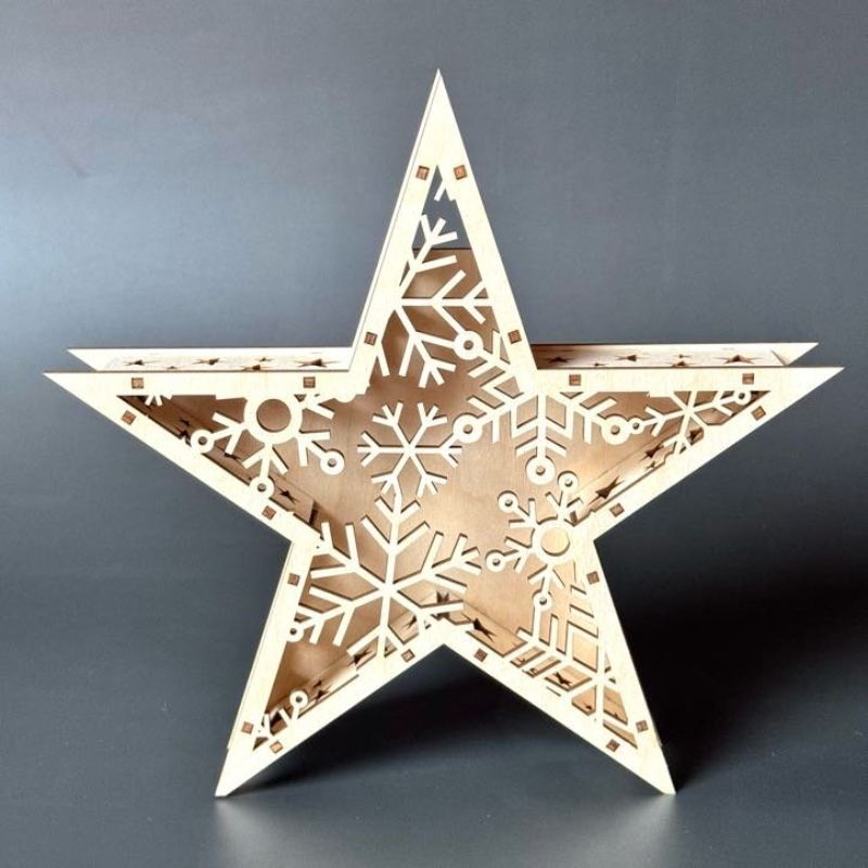 Malá vánoční hvězda z překližky