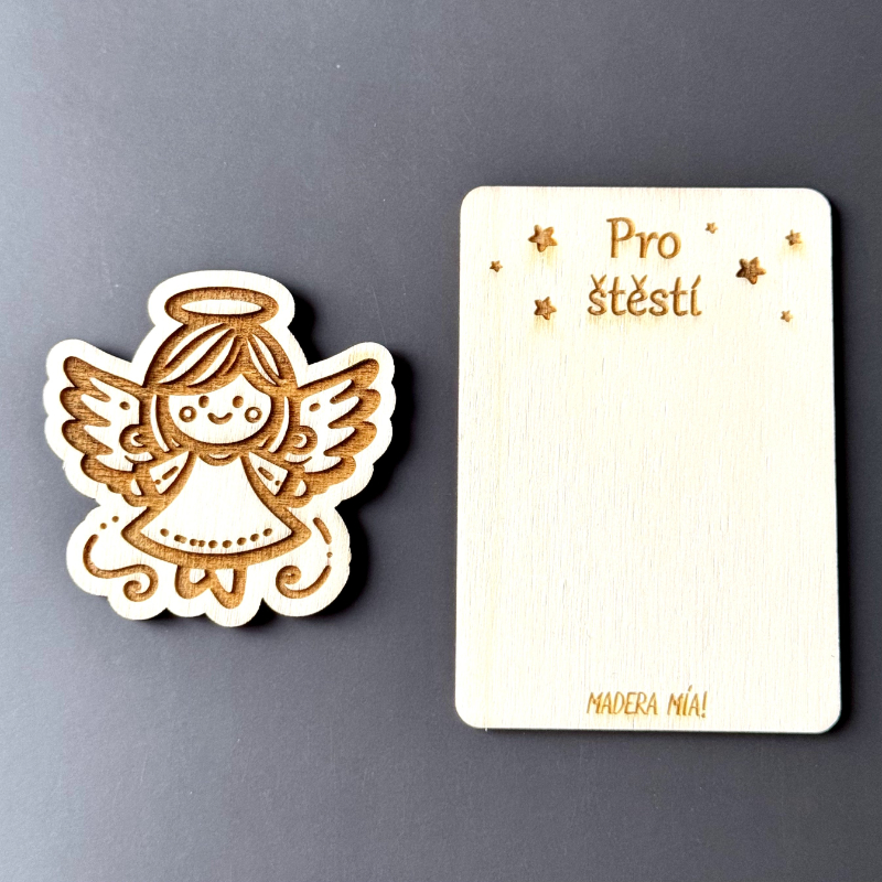 Magnetka na dřevěné kartičce "Pro štěstí" - Andělíček č. 2